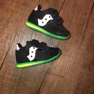 Saucony infant shoes